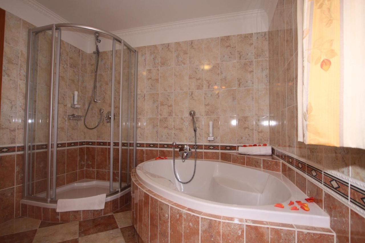 Hotel Waldhof Gerlos Pokoj fotografie